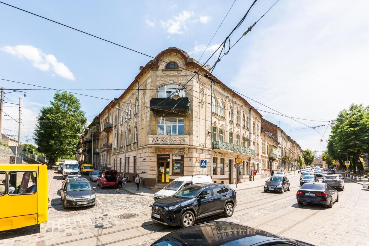 Сучасна Квартира По Вул Дарії Гусяк 9 Біля Краківського Lviv Eksteriør bilde